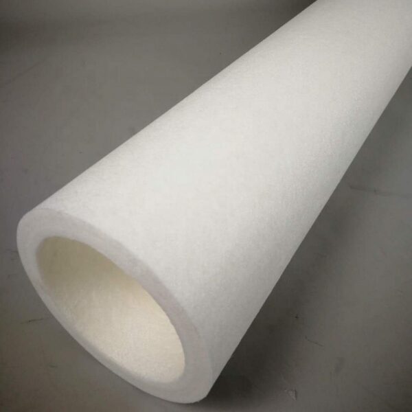 Large diameter melt-blown polypropylene filter cartridge
